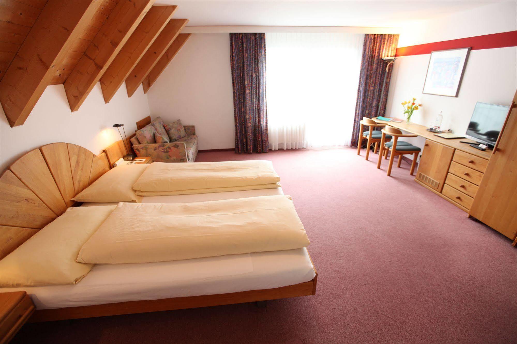 Typically Swiss Hotel Altana 施库尔 外观 照片