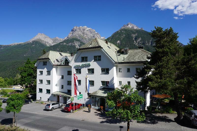 Typically Swiss Hotel Altana 施库尔 外观 照片